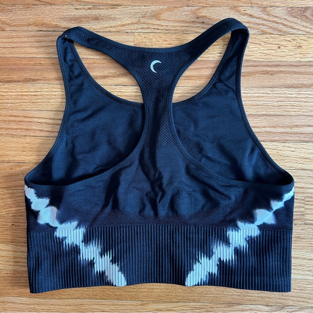 Zyia Black and White Tie Dye Women's Sports Bra